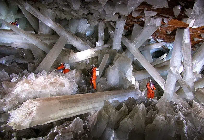 Naica crystal cave - Sians Emporium Naica crystal cave